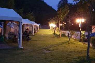 Jecheon Hilark Glamping Pension