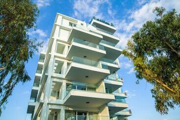 Liv Urban Suites
