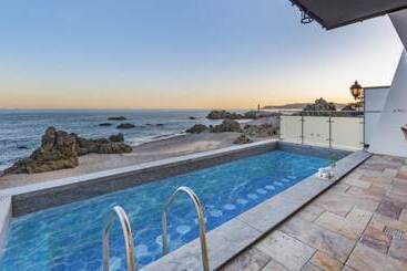 پانسیون Gyeongju Blue 21 Pool Villa