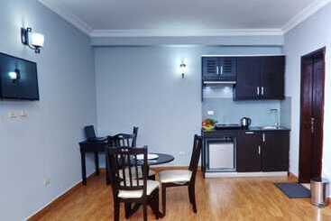پانسیون Right Guest House