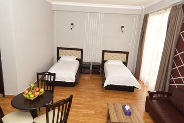 پانسیون Right Guest House