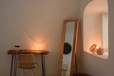 پانسیون Suite Home Santorini