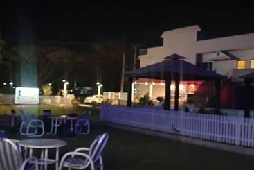 The Grand Hotel & Restaurant