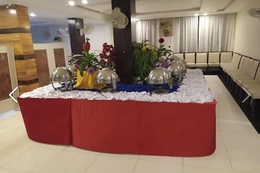 The Grand Hotel & Restaurant
