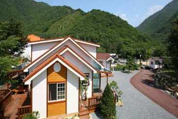 Cheongdo Alpen Heim Pension