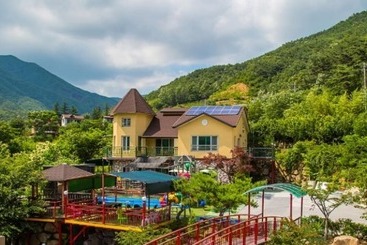 Gwangyang Feel Tourist House Pension