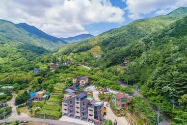 Gwangyang Feel Tourist House Pension