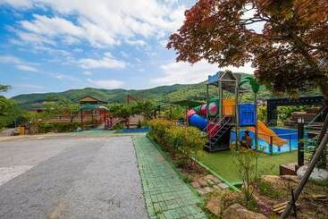 Gwangyang Feel Tourist House Pension