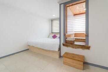 Gyeongju Victoria Diary Pension