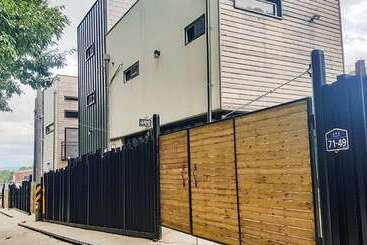 پانسیون Cheongju Cheongnamdae Pool Villa