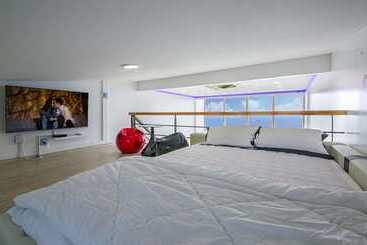 پانسیون Pohang Blue Hill Pool Villa