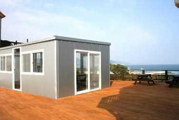 Pohang Hwajin Beach Pension