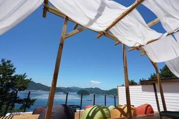 Tongyeong Glow Pension
