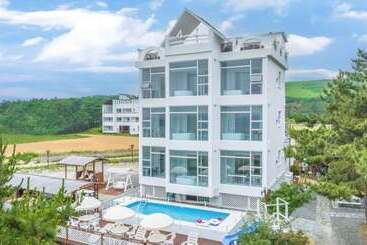 Yangyang Sol Sea Pension
