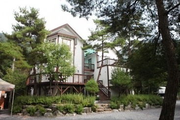 Youngwol Sky Pension Camping