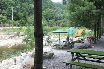 Youngwol Sky Pension Camping