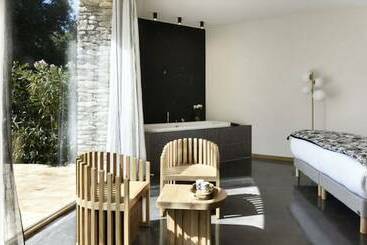 هتل A Speranza Suites Avec Piscine Privative Chauffée