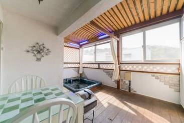 هتل Pocheon Good Terrace Pension