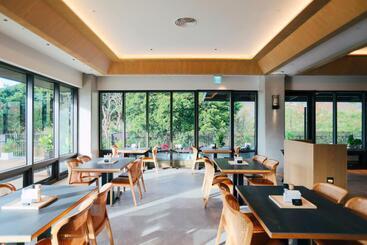 هتل Samiling Resort