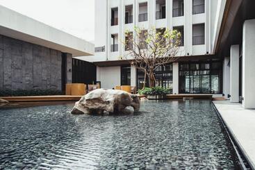 هتل Samiling Resort