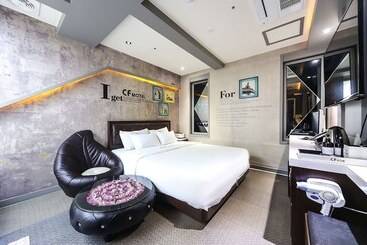 Jinju Cf Self Checkin Motel