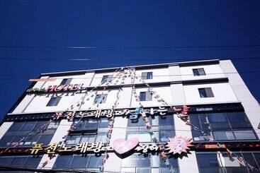 모텔 Changwon Bonggokdong Mvg