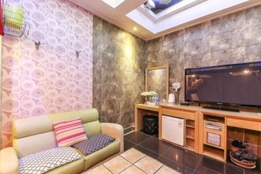 مُتل Gumi Wonpyeong Freesia