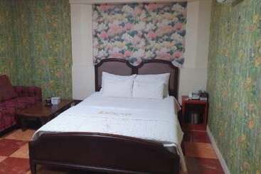 فندق على الطريق Gumi Wonpyeongdong Narbonne