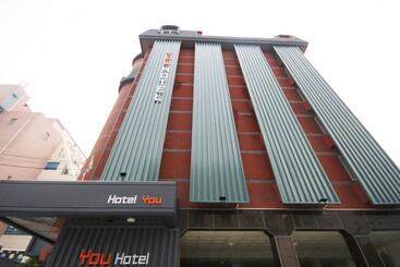 مُتل Yeosu Hotel You