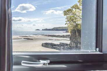 پانسیون Ocean Cabins   Saundersfoot