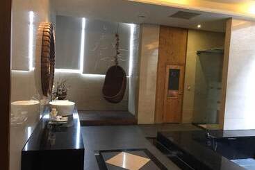 Amani Spa Boutique Motel