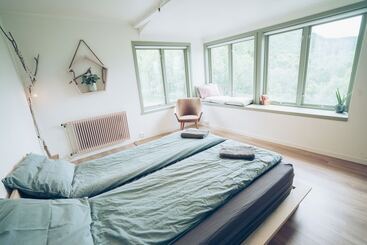 Furu Hostel & Café