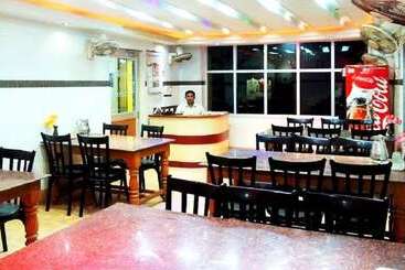 هتل Goroomgo Prateek Residency Digha