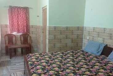 هتل Goroomgo Prateek Residency Digha