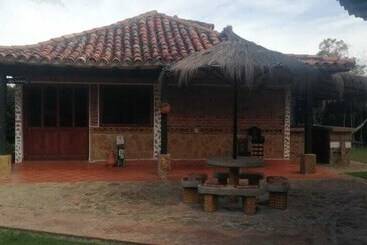 هتل Solar De La Villa Campestre