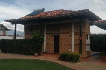 هتل Solar De La Villa Campestre
