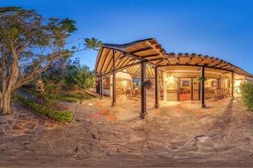 هتل Solar De La Villa Campestre