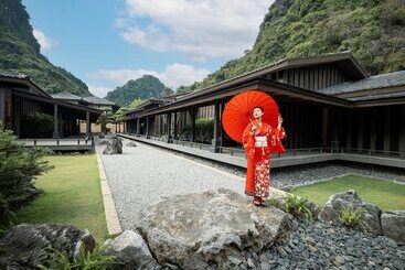 هتل Yoko Onsen Quang Hanh