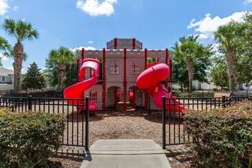 Luxury Modern Home With Cdc Cleaning Standards, 2 Miles From Disney #6wh546