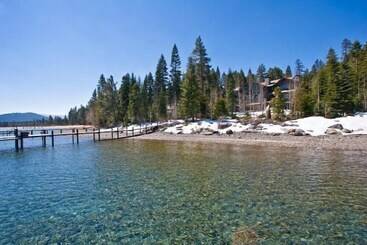 On Lake Tahoe!! Close To Heavenly And Casino S