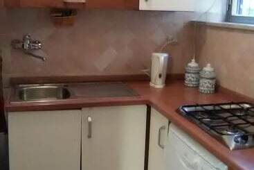 پانسیون Room In Guest Room   Affitta Camere Monte Grappa
