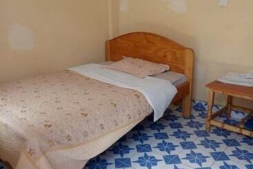 پانسیون Rainbow Guest House