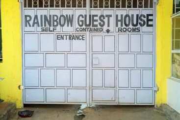 پانسیون Rainbow Guest House