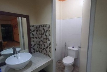 پانسیون Serge Kafe Apartelle