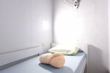 پانسیون Serge Kafe Apartelle