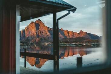 استراحتگاه Skårungen   Hotel, Cabins And Camping