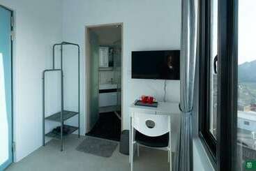 Zhao Cha B&b
