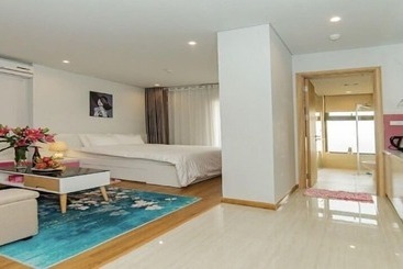 Advisor Travel Green Bay Halong