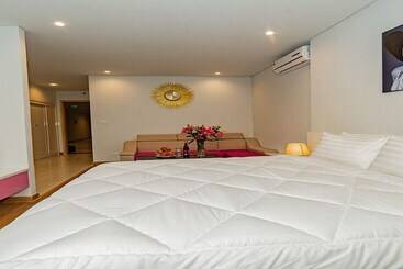 Advisor Travel Green Bay Halong