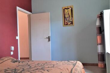 تختخواب و صبحانه Auberge Le Baobab